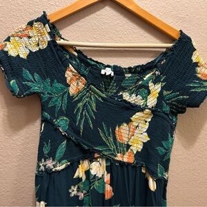 Patrons of Peace Dark Green Floral Blouse